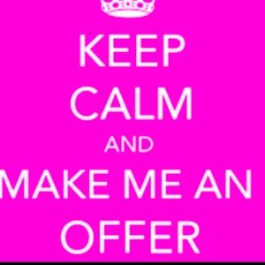 All reasonable offers are welcome. And we can negotiate 🌸🌸